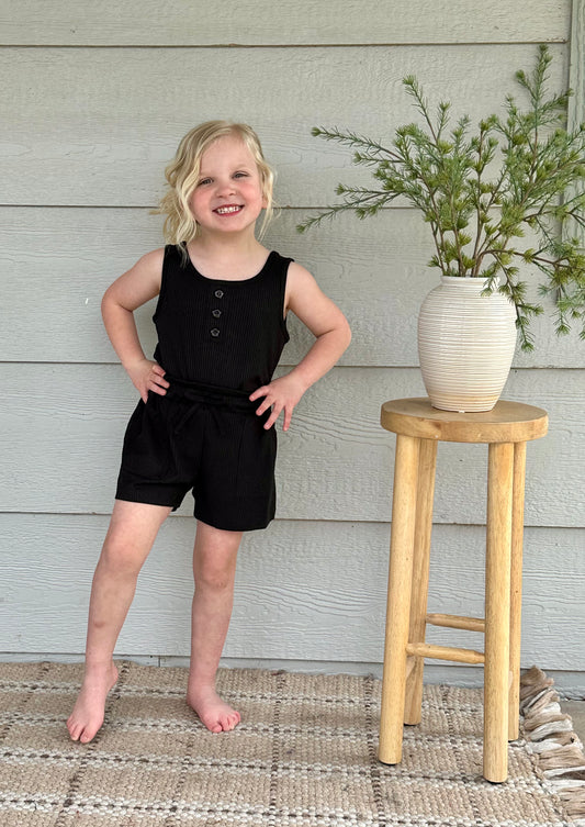 BLACK RIBBED SHORT SET